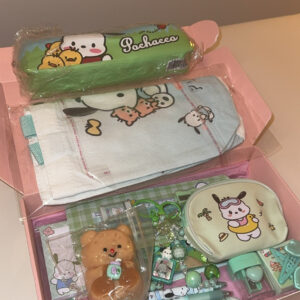 are you ready for a cute one scoop order with guaranteed 20+ items plus one free gift? (green colour)